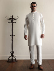 OFF-WHITE KURTA PAJAMA