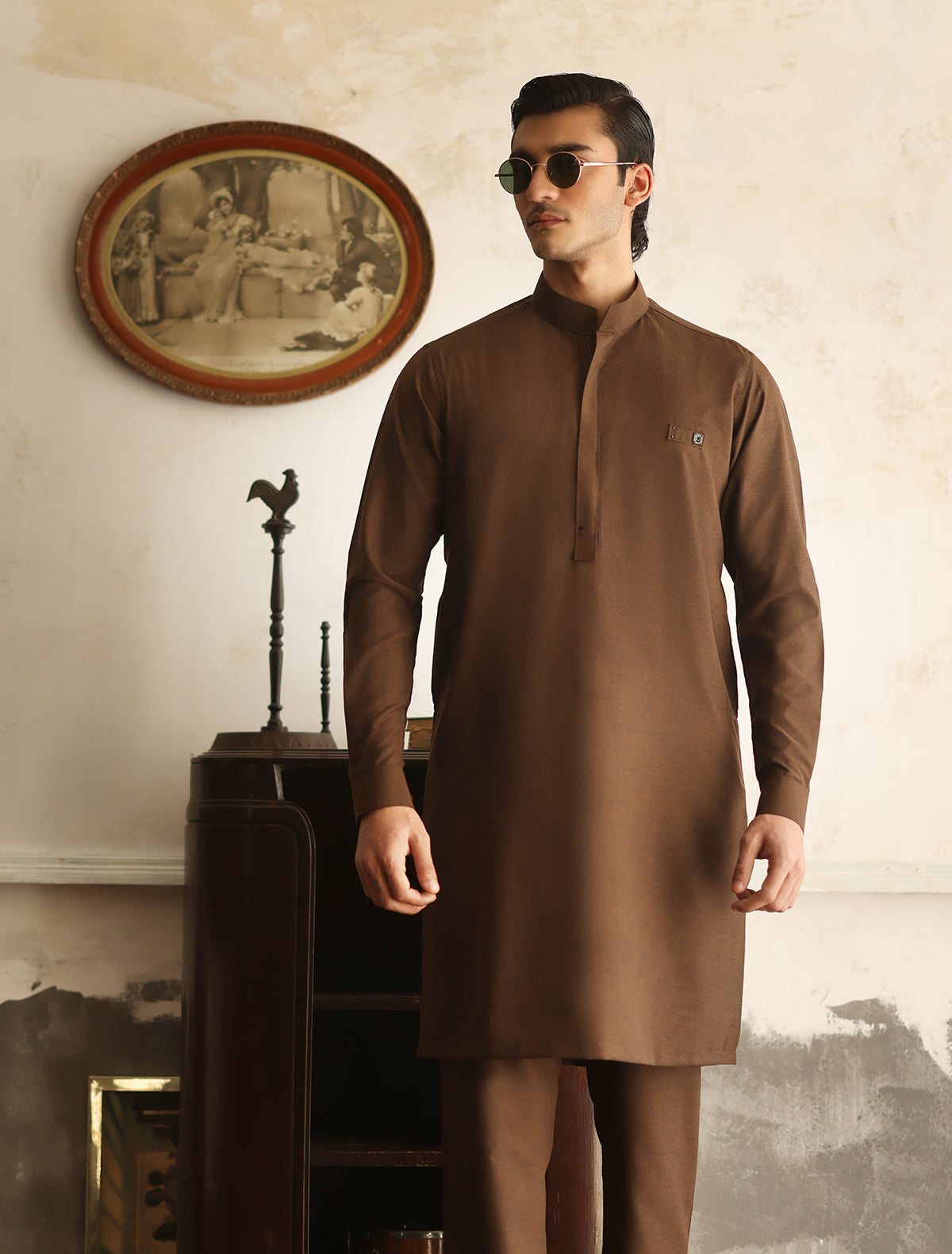 DEEP RUST SIGNATURE DETAILED KURTA PAJAMA