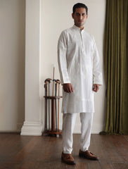 OFF-WHITE EMBROIDERED KURTA