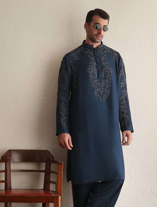 Dark blue embroidered kurta with heavy embellishment