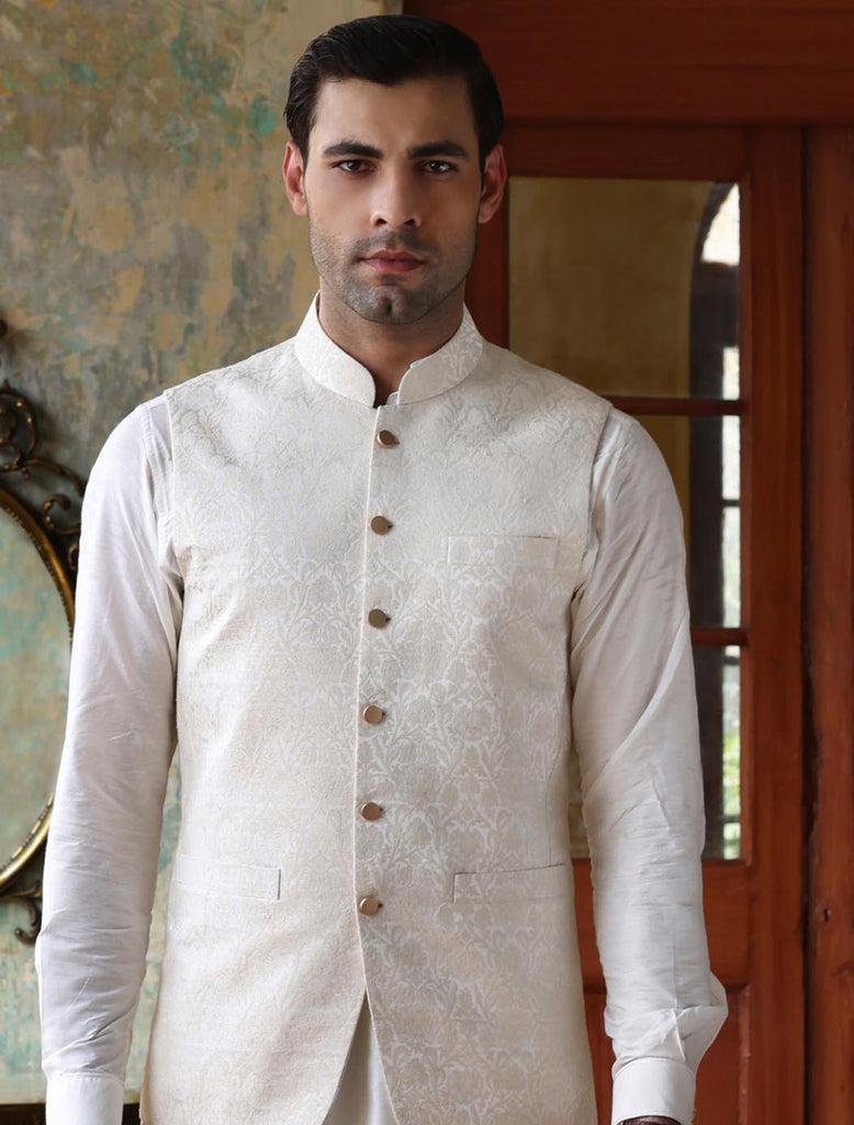 OFFWHITE KARANDI JAMAWAR WAISTCOAT – Ismail Farid Pakistan